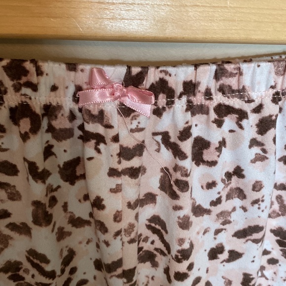 🔴Pink cheetah print pajama shorts - Picture 3 of 3